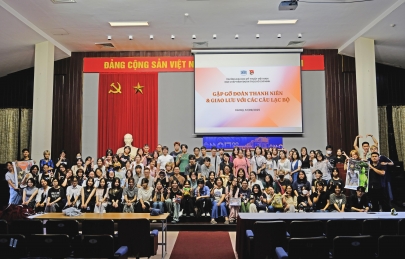 BUỔI GẶP GỠ CỦA ĐOÀN THANH NIÊN TRƯỜNG ĐẠI HỌC MỸ THUẬT VIỆT NAM VÀ TÂN SINH VIÊN NĂM HỌC 2025 – 2026